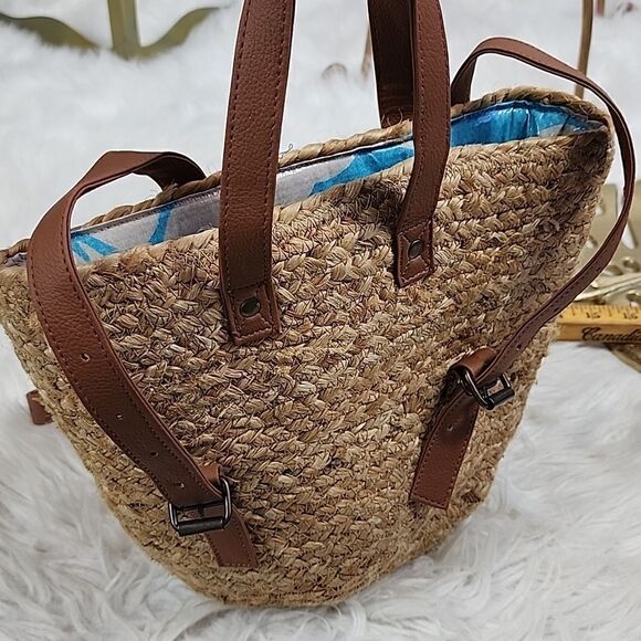Beach Towel Holder Satchel Picnic Backpack Cooler Euro Summer  Break - Picture 8 of 14